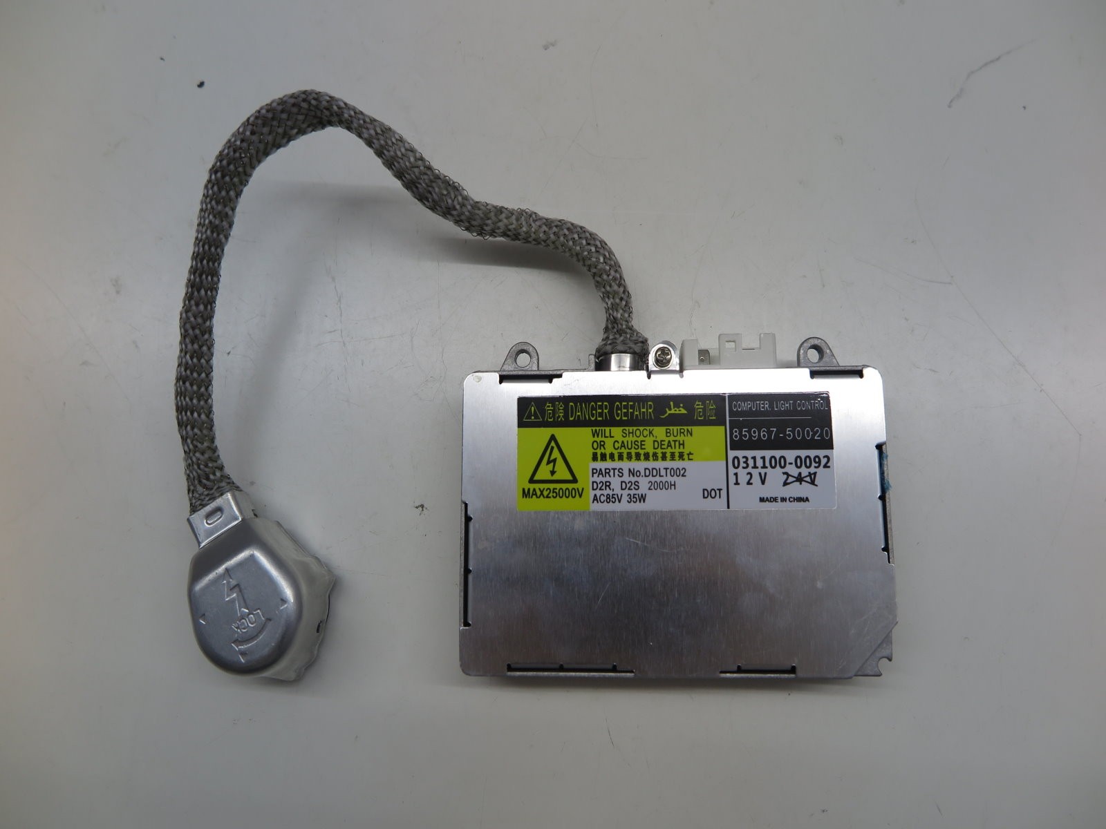 D2S HID XENON BALLAST PORSCHE TOYOTA 