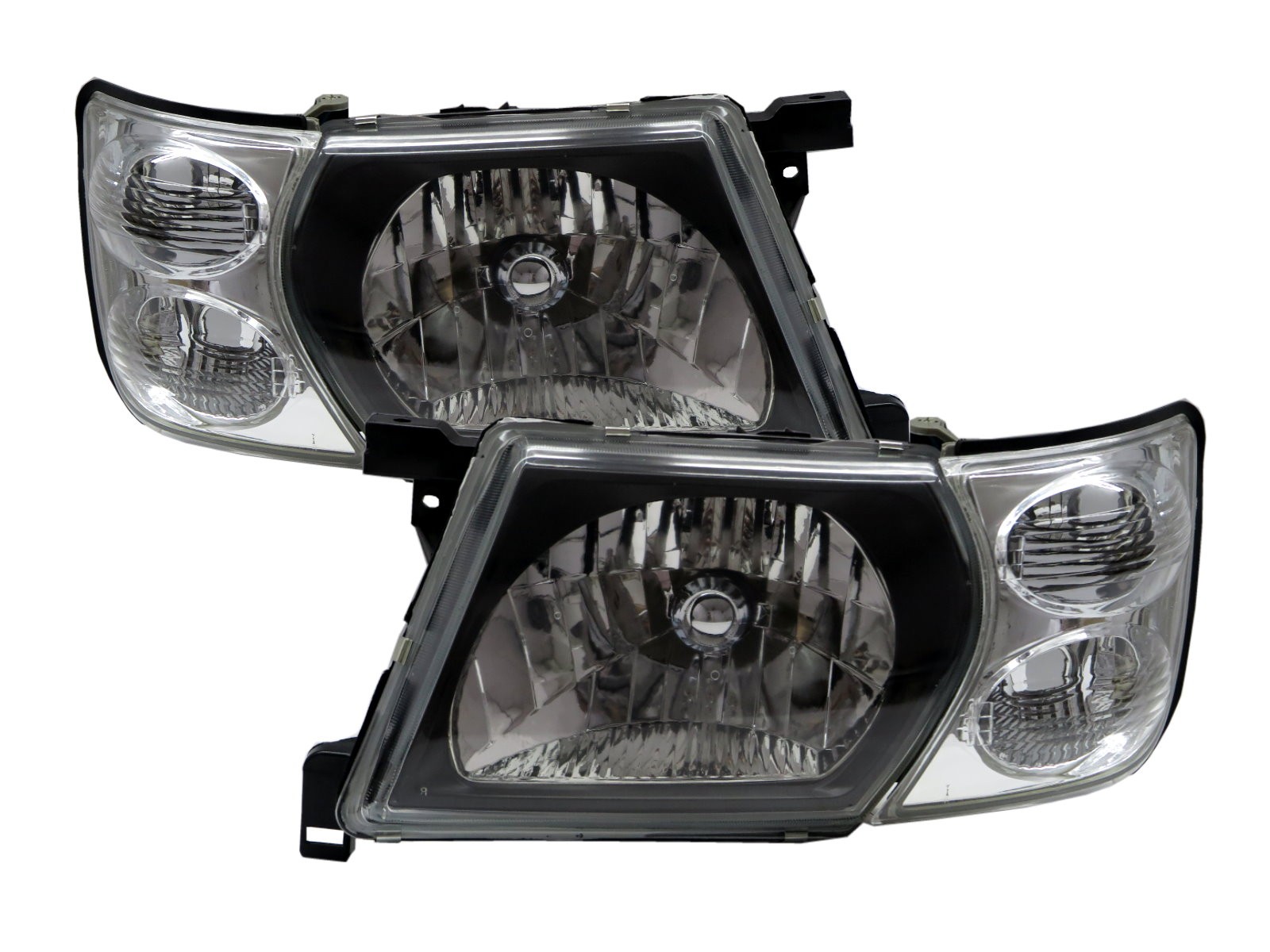 CrazyTheGod Patrol Safari Y61 Fifth generation 2001-2007 Wagon/SUV 5D Clear W/ Corner Lamp Headlight Headlamp Black for NISSAN LHD