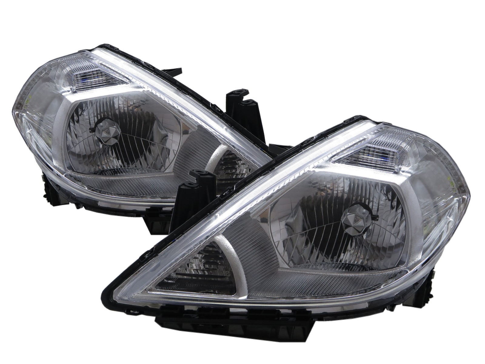 CrazyTheGod TIIDA C11 First generation 2004-2012 Sedan/Hatchback 4D/5D Clear Headlight Headlamp Chrome V2 for NISSAN LHD