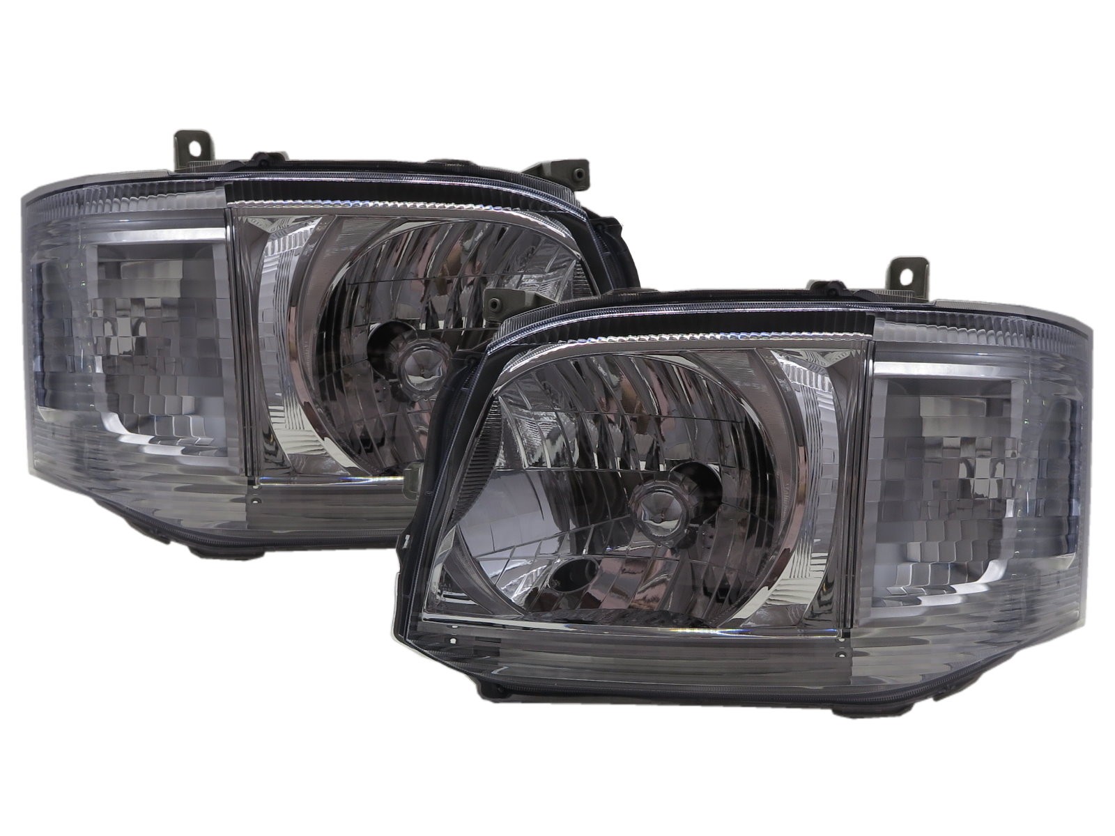 CrazyTheGod HIACE H200 Fifth generation 2004-2010 Minibus/VAN 3D/4D/5D Clear Headlight Headlamp Chrome for TOYOTA RHD