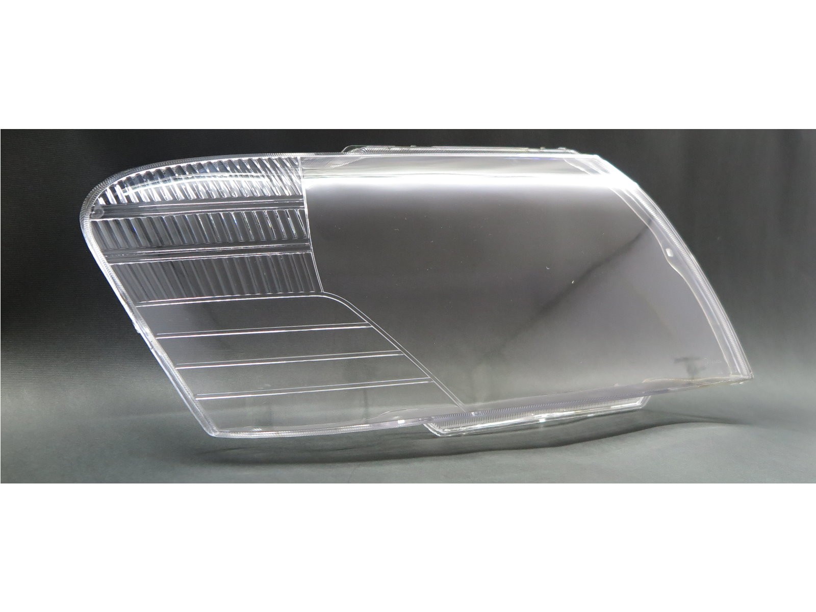 CrazyTheGod Montero V60 Third generation 2000-2006 SUV 3D/5D Right Side Headlight Lens Cover Clear for Mitsubishi
