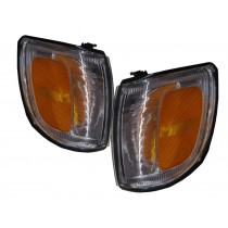 CrazyTheGod Admiral Third generation 2004-2007 Wagon 5D Clear Corner Light Chrome for ZX AUTO